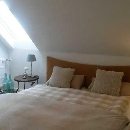 Apartment Charmante, Moderne *