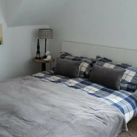 Charmante, Moderne Apartman Greven